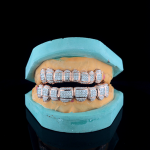 เครื่องประดับเพชรฮิบฮอปประดับเพชรสีเงิน925ตามสั่ง10K 14K ชุบทองสำหรับงานแต่งงาน - Product Image 1
