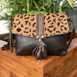 กระเป๋าสะพายข้างประดับพู่หนังแท้พิมพ์ลายเสือดาวสำหรับผู้หญิงกระเป๋าถือหนังวัวสุดหรูแบบดั้งเดิม - Product Image 3