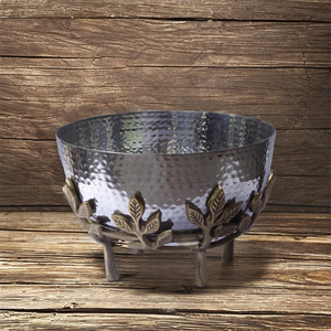Bol en métal rustique rond en forme de feuille en laiton en aluminium poli avec un design minimaliste en finition argentée pour la décoration intérieure - Product Image 1