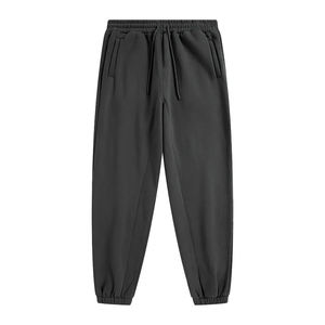 กางเกงวอร์มขาบานผ้าฟลีซหนานุ่มพิมพ์โลโก้ตามสั่ง สำหรับชมรมนักเรียน/นักศึกษา มีซับใน ทรงสแต็ค สีผสมตามสั่ง กางเกงวอร์มเปล่า - Product Image 1