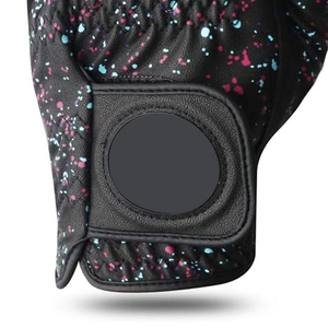Premium Cabretta Leather Golf Glove with Black <b>Paint</b> Splatter Design Flexible Fit Durable Golf Glove Construction OEM Service - Product Image 3