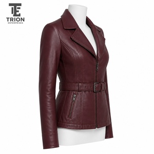 Chaqueta de cuero para mujer hecha con materiales finos que ofrecen comodidad duradera, estilo atemporal y un diseño versátil para cada temporada. - Product Image 4