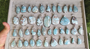 Venta al por mayor Dominicana Barahona Natural Larimar piedra preciosa joyería colgante collar joyería de moda cristales azules a granel para regalo - Product Image 6