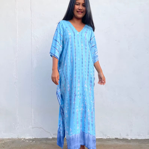 Caftán Azul Claro con Estampado Tie Dye, Talla N 52, Vestido de Playa de Jersey de Algodón para Mujer, Atuendo para Vacaciones de Verano - Product Image 1