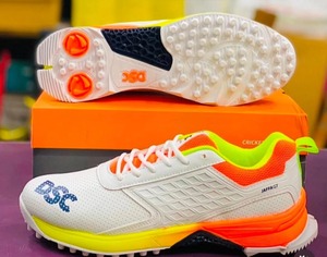 Elite Cricket Shoes Comfortable Lightweight Durable High Performance Match Ready Footwear - Product Image 3
