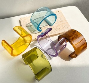 กำไลข้อมือเรซิ่นทำมือ พิมพ์ลายดิจิทัล สีพื้น พรีเมียม เครื่องประดับแฟชั่นสำหรับผู้หญิง TCE 80 กรัม ขายส่ง ส่งออก - Product Image 2