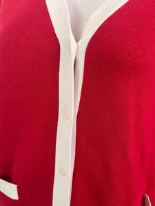 Suéter de Punto Unisex de Alta Calidad con Cuello en V, Color Sólido, Estilo Escolar Otoño Invierno, Cárdigan Rojo de Punto para Hombre con Cuello en V y Manga Larga - Product Image 3