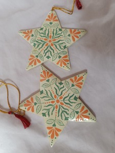 Copos de Nieve Artificiales en Polvo, Ultra Realistas, en Forma de Estrella, de Plástico Moderno, 30 oz, para Decoración Brillante de Pueblos Navideños - Product Image 4