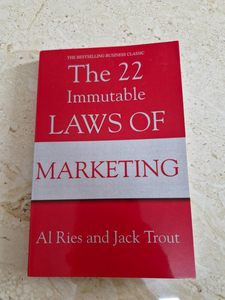 The 22 Immutable Laws of Marketing Business Leadership Marketing Guide <b>Book</b> - Product Image 1