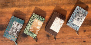 Cheveux de qualité supérieure sur la peau en cuir sculpté pochette coque de téléphone à la mode vert Western en relief Design vente chaude élégant portefeuille pour femmes - Product Image 3