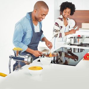 Hachoir à viande manuel robuste et machine à saucisses, outil manuel pour la préparation de nouilles et la découpe - Product Image 5