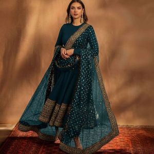 Elegante Vestido de Georgette con Bordado Pesado y Lentejuelas, con Dupatta Bordada, para Bodas y Fiestas - Product Image 2