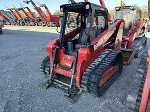 Chargeuse sur chenilles compacte 1650RT 2020 avec cabine fermée, machine de construction haute performance - Product Image 2