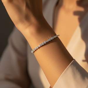 Brazalete de Diamantes Cultivados en Laboratorio con Corte Mixto de 2.500CTW, Chapado en Oro de 18K, Certificado IGI - Product Image 6