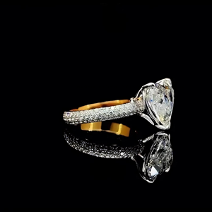 Anillo de Compromiso con Moissanita Corte Corazón en Plata 925, Joyería Hecha a Mano para Regalo de San Valentín por Phoenix Enterprise - Product Image 3