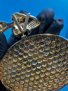 Pendentif cercle personnalisé avec initiale lettre en Moissanite VVS, testée au testeur de diamants, style Hip Hop, en Argent 925, entièrement serti de pierres, avec attache Fish Bail - Product Image 6