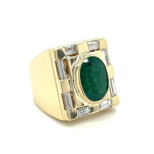 Anello da Cocktail Vintage in Oro 14K per Uomo <span class=keywords><strong>con</strong></span> <span class=keywords><strong>Smeraldo</strong></span> Naturale Ovale e Diamanti Baguette Certificati IGI, Design Geometrico Moderno, Febbraio - Product Image 1