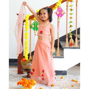 Ensemble Lehenga en organza rose peint à la main sans manches pour filles Keshavi, pour 1 à 2 ans - Product Image 6