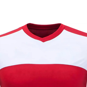 ชุดฟุตบอลสั่งทำคุณภาพดีที่สุด พิมพ์ลายแบบซับลิเมชั่น เสื้อฟุตบอลระบายอากาศได้ดี ผลิตจากโพลีเอสเตอร์ รับผลิตตามแบบทีม (OEM) แขนสั้น - Product Image 4