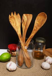 Juego de utensilios de cocina rústicos de madera de olivo hechos a mano - Product Image 3