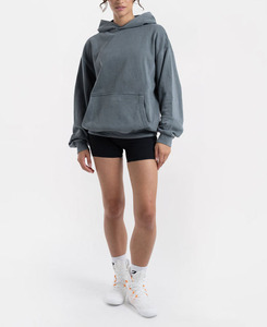 เสื้อฮู้ดดี้โอเวอร์ไซส์สั่งทำสำหรับผู้หญิง ผ้าฝ้ายหนานุ่ม สไตล์ลำลอง สตรีทแวร์ ผู้ผลิตขายส่ง - Product Image 2