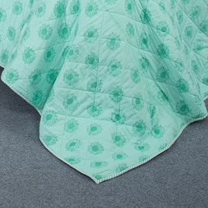 Couette réversible solide vert clair très vendue Couette en machine en coton bio avec imprimé rayé Respirant Dernières arrivées - Product Image 2