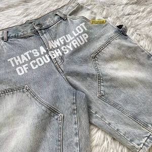 Short en jean droit taille haute décontracté, coupe oversize, avec lettres brodées vintage et surpiqûres, de haute qualité, Too Much COUPH Syrup - Product Image 3