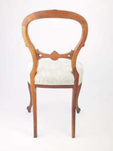 Chaise de salle à manger victorienne en bois sculpté avec dossier en forme de ballon - Product Image 3