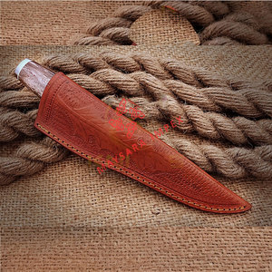 Cuchillo de Caza Puukko Hecho a Mano de Acero Inoxidable con Mango de Resina, Hoja Fija y Funda de Cuero - Personalizable para Camping y Actividades al Aire Libre - Product Image 4
