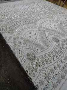 Proveedor de Telas de Malla Bordadas con Piedras Plateadas de Alta Calidad para Vestidos de Novia al por Mayor - Product Image 5