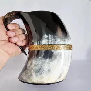 Chope en corne de Viking européenne sculptée à la main, tasse gravée unique pour le méad, la bière, les souvenirs de fête |   Qualité d'exportation personnalisable - Product Image 6