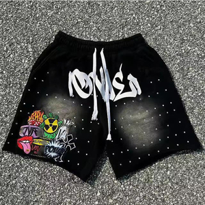 Pantalones cortos deportivos personalizados con estampado gráfico, de algodón 100% de alta densidad (400 GSM), con forro polar y pedrería, para ropa urbana. - Product Image 1