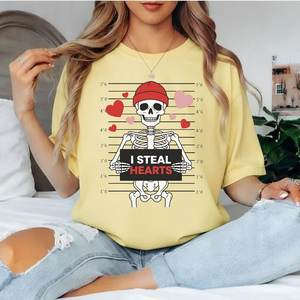 T-shirt de la Saint-Valentin avec motif squelette, t-shirt drôle de la Saint-Valentin, cadeau de la Saint-Valentin - Product Image 1