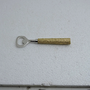 ที่เปิดขวดดีไซน์งานฝีมือพร้อมด้ามเรซิ่น ที่เปิดขวดสแตนเลสพร้อมด้ามเรซิ่น ราคาขายส่งที่ดีที่สุด - Product Image 1