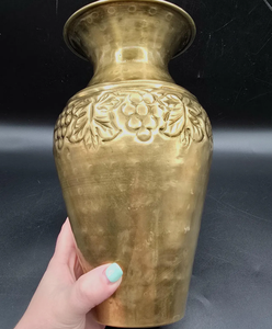 Wholesale Supplies <b>Large</b> Solid Aluminum Eco-Friendly <b>Flower</b> Vase <b>Pots</b> Customizable high Capacity American Style Home - Product Image 3