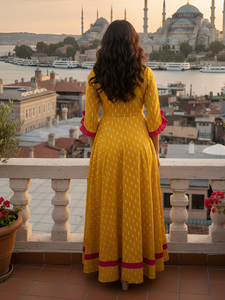 Colección de Anarkali Kurta de Algodón Ikat y Estampado Floral, Vestido Anarkali con Cuello Bordado y Mangas con Volantes, Ropa Étnica para Mujer - Product Image 4