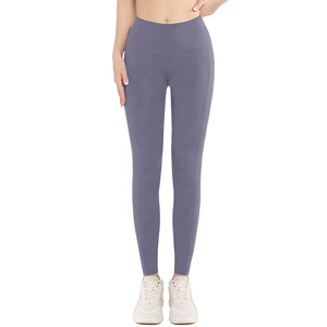 Custom Free Design Women's Yoga <b>Leggings</b> <b>Low</b> MOQ Seamless 2025 Scrunch Butt Lifting Pants Breathable Spandex Women <b>Leggings</b> - Product Image 2