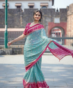 Sari de Diseño Indio Dul Moss Silk, el Más Vendido, con Elegante Trabajo Jari, Estilo Étnico, Blusa de Exportación de Última Tendencia, Boutique Exclusiva - Product Image 1