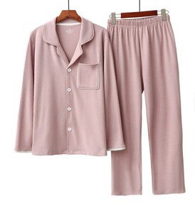 Échantillon Gratuit – Nouvelle Robe de Nuit Courte Décontractée en Tricot Doux et Ample pour Homme - Product Image 2