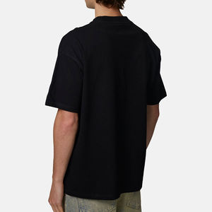 เสื้อยืดคอกลมแขนสั้นโอเวอร์ไซส์สีดำสำหรับผู้ชาย ผ้าฝ้ายเจอร์ซีย์ถัก 100% สีพื้นเรียบง่าย สไตล์ลำลอง - Product Image 1