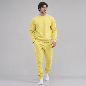 Fábrica de Conjuntos Deportivos para Hombre con Logotipos Bordados y Colecciones de Ropa Casual Coordinada - Product Image 1