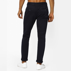 Pantalon chino décontracté en toile pour homme, modèle classique avec poches et logo décoratif à la taille, vente directe usine - Product Image 3