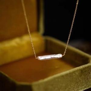 Collier polyvalent en argent 925 de style baroque avec perle d'eau douce naturelle, design simple et style cool, chaînes fines par Ins - Product Image 3