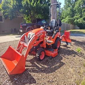 Tracteur diesel Kubota Bx2680 Mini 4x4 avec moteur Massey, pompe et boîte de vitesses 4 roues motrices, idéal pour une utilisation agricole. Achetez maintenant, qualité supérieure. - Product Image 6