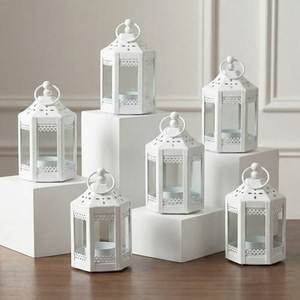 Farol Metálico Atemporal, Portavelas Decorativo de Hierro, Iluminación Premium para Jardín y Paisaje Exterior, Diseño Decorativo - Product Image 2