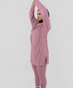 Survêtement à capuche tricoté pour l'hiver et l'automne, grande taille, coupe allongée, pour l'extérieur, modeste, en tissu respirant, vente en gros, OEM, faible MOQ - Product Image 2
