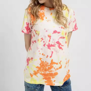 T-shirt décontracté à col rond pour femme, style tie-dye, look frais et moderne - Product Image 6