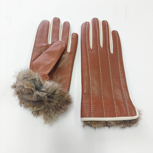 HARAZ INTERNATIONAL ถุงมือหนังแกะแท้แบบสัมผัสหน้าจอสำหรับกิจกรรมกลางแจ้งพร้อมซับในผ้าแคชเมียร์และข้อมือขนกระต่ายแท้ - Product Image 5