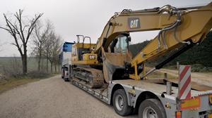 Mini-excavatrice hydraulique CAT 323 de qualité supérieure, excavatrice sur chenilles durable pour la construction routière et les projets miniers - Product Image 4