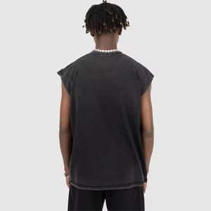 Camiseta sin Mangas Deportiva Transpirable de Algodón Peinado de Alta Calidad 240gsm para Hombre, con Logotipo de Marca Personalizado, Ajuste Holgado y Tejido Pesado - Product Image 3